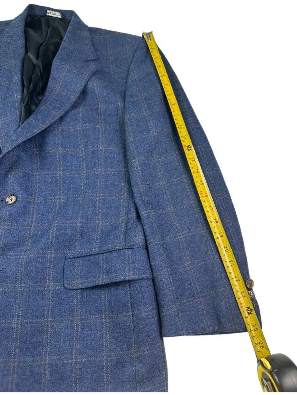 Burberry’s Men’s Wool Sport Coat Checked Blazer Navy Blue 44L Vintage